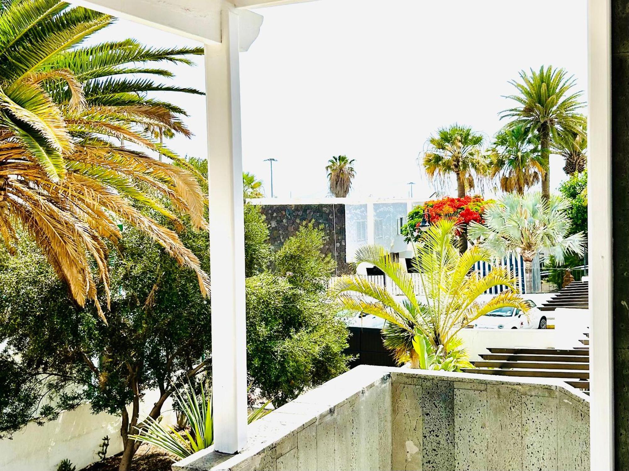Long Beach Apartment Puerto Del Carmen プエルト・デル・カルメン エクステリア 写真